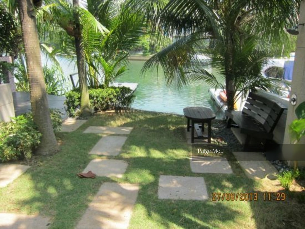 The Berthside (D4), Terrace #117786502